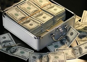 Richest people in the world in Marathi