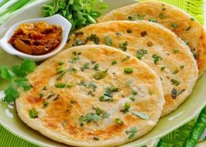 Paneer Paratha Recipe in Marathi